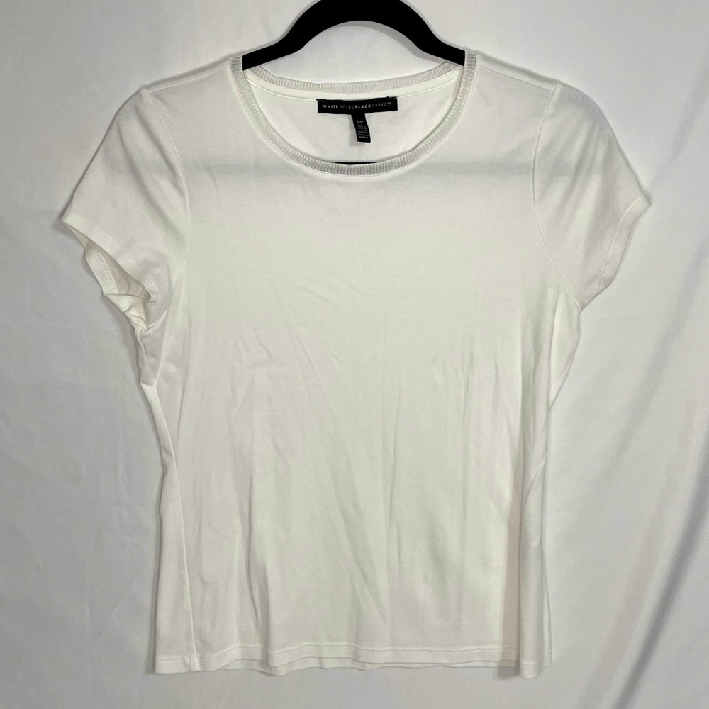 White House Black Market Soft White Tee EUC